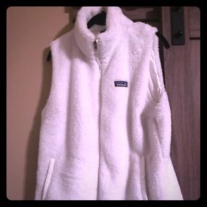 Patagonia fuzzy vest size XL.